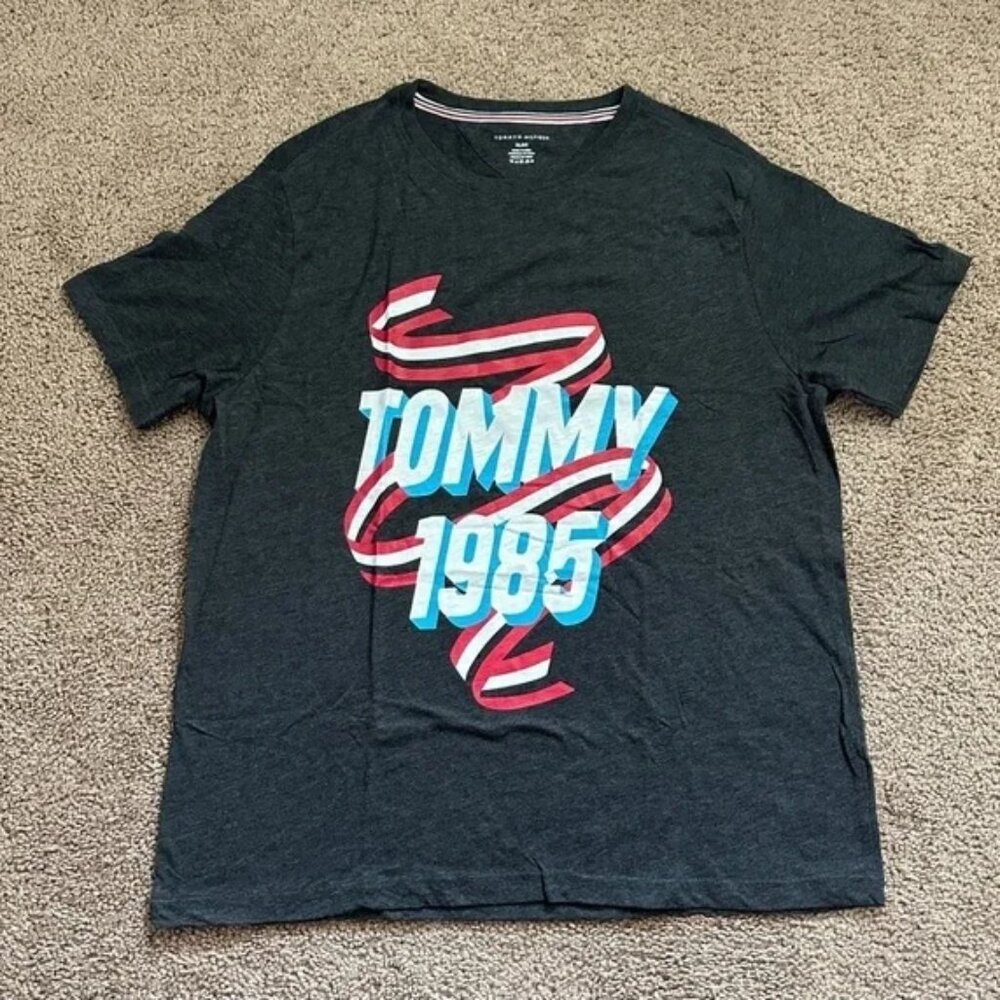 NWOT Tommy Hilfiger Men's Dark Grey Crew Neck Half Sleeves T-shirt sz XL